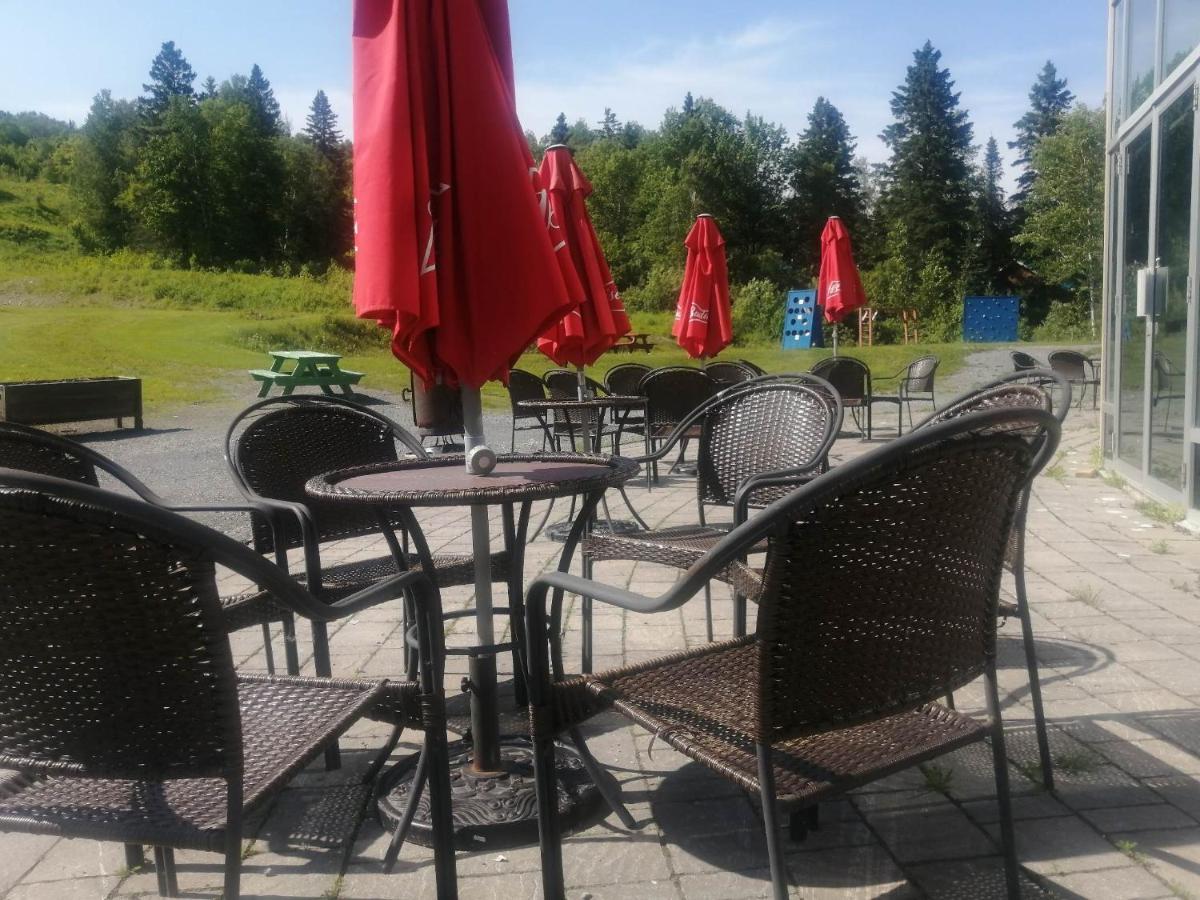 Вилла Parc Du Mont-Citadelle Saint-Honore-de-Temiscouata Экстерьер фото